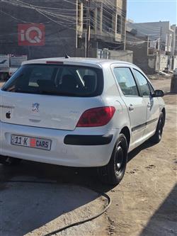 بيجو 307